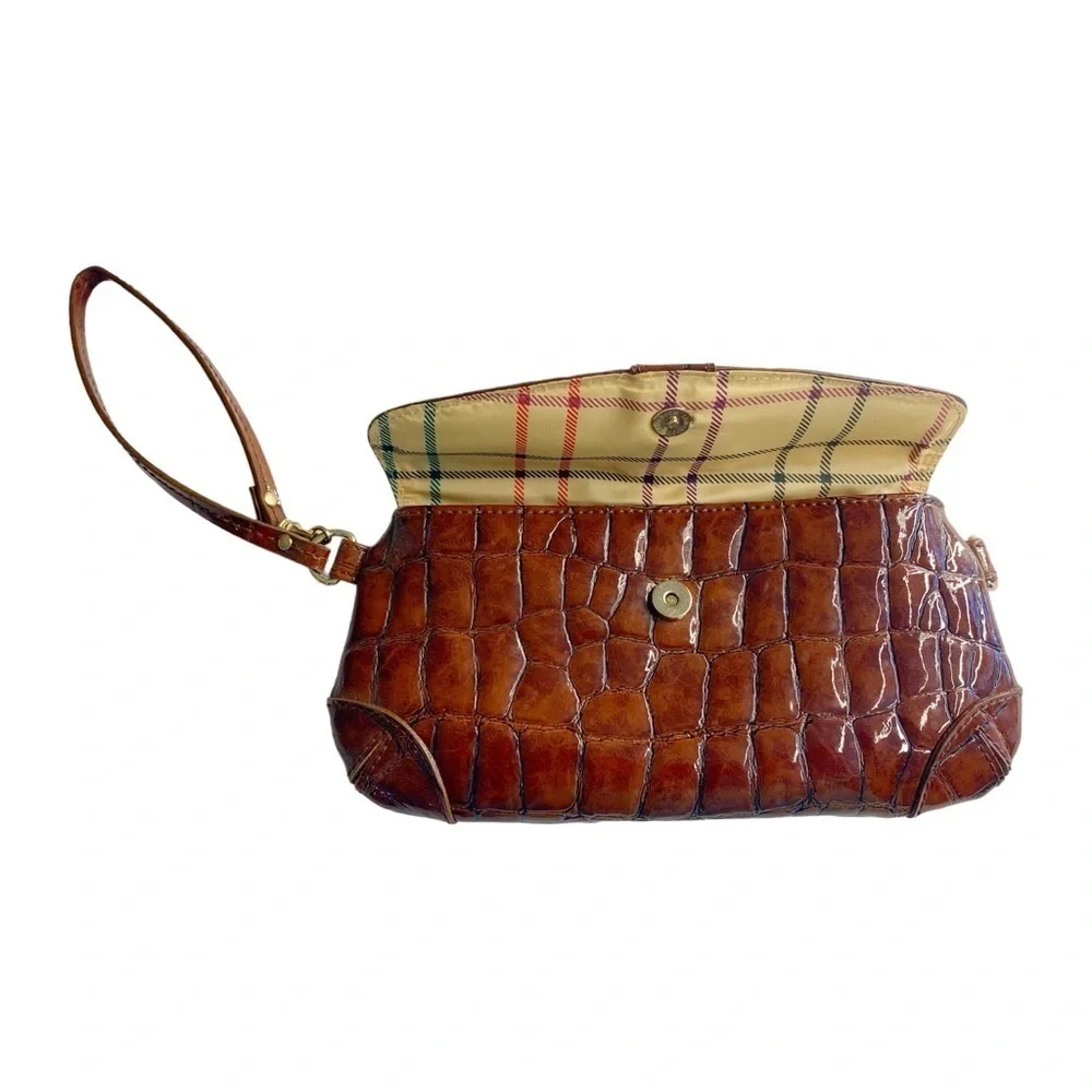 Liz Claiborne Brown Wristlet Clutch - Picture 4 of 5